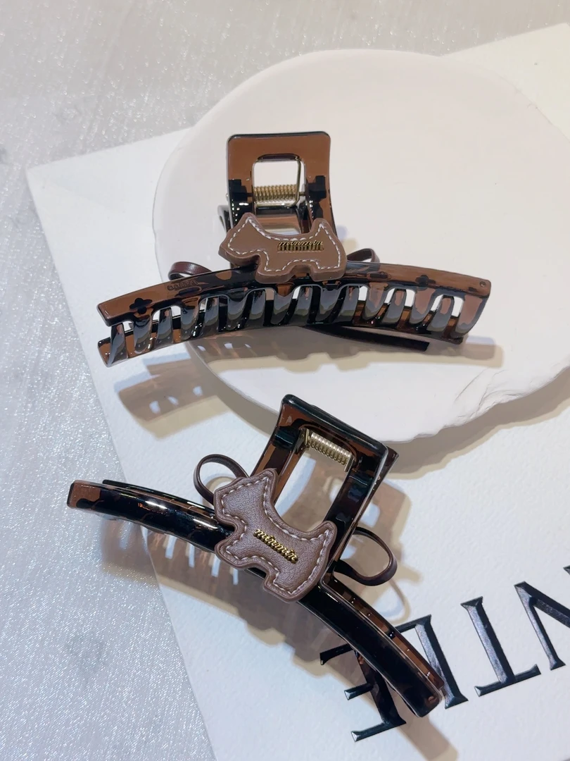 不点家推荐小狗鲨鱼夹