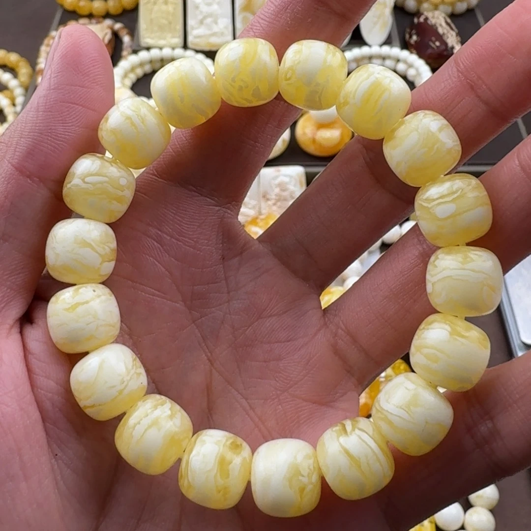 未镶嵌琥珀裸石蜜蜡