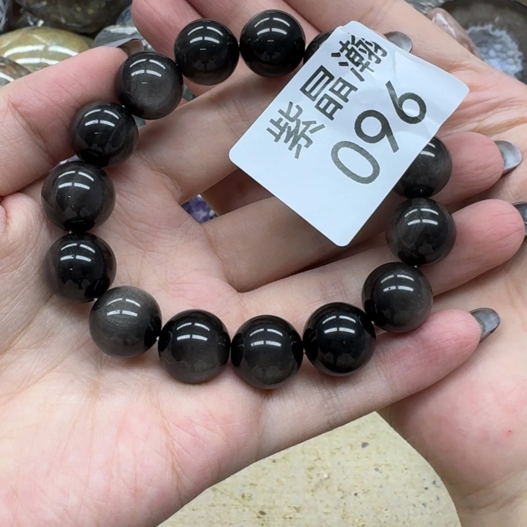 未镶嵌水晶大型摆件（非配饰）