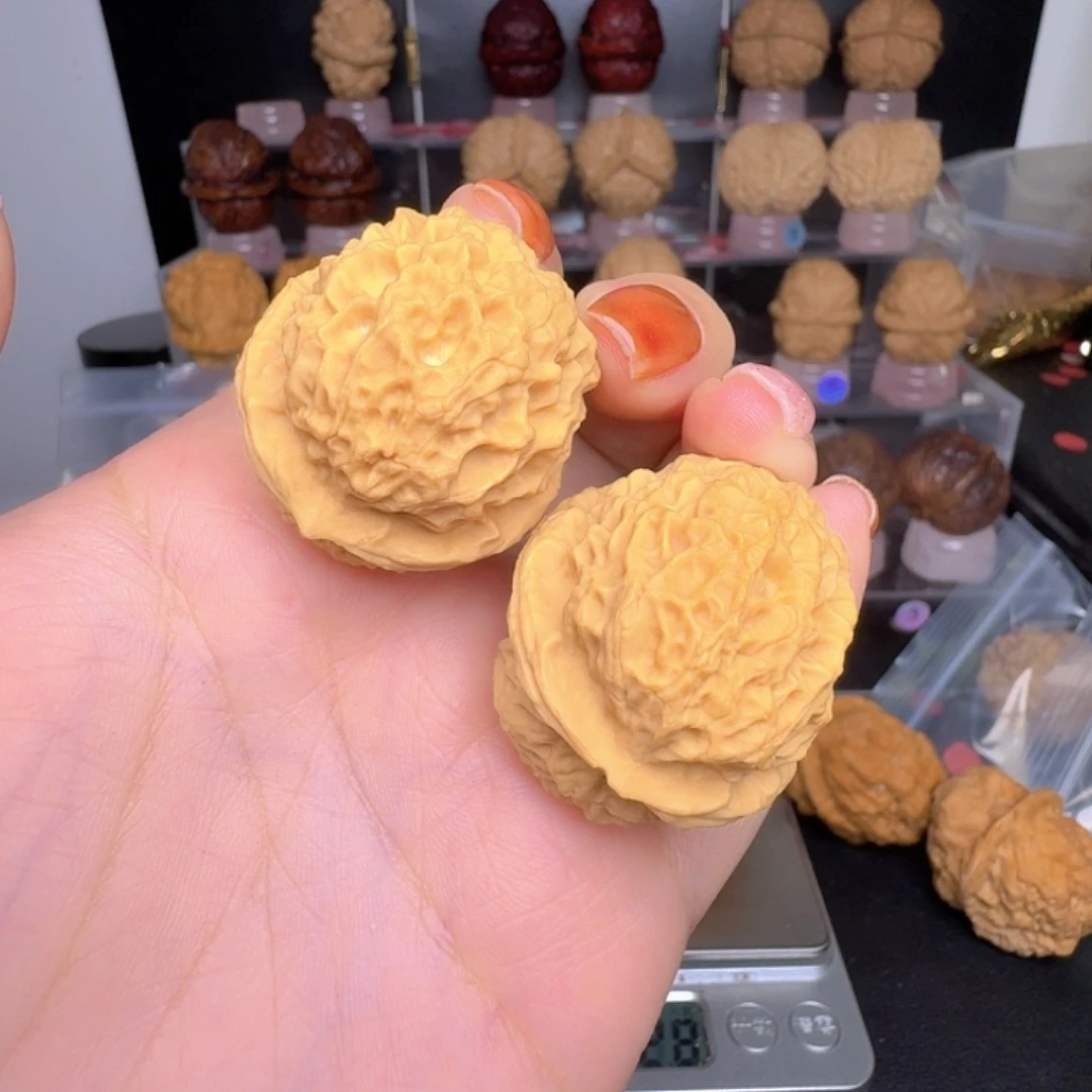 把件文玩核桃11号车35尺寸放漏绣球