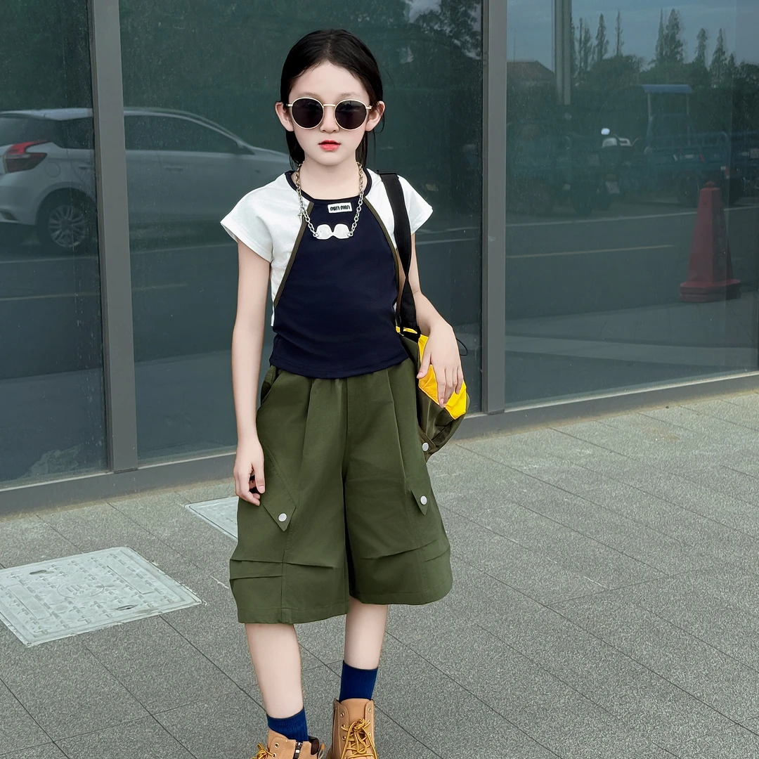 女童韩版夏季2025新款拼接休闲T恤上衣宽松阔腿工装短裤两件套潮