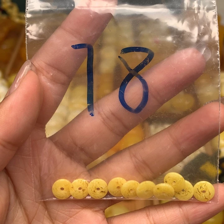 非金属配珠配飾78卡8