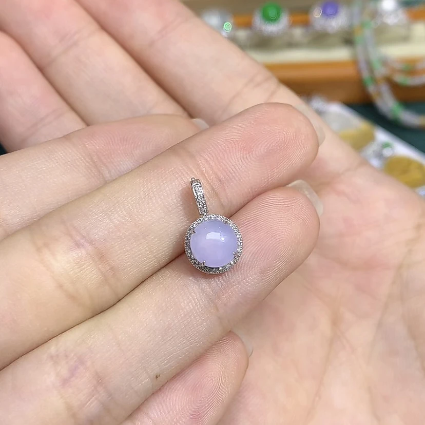 天然缅甸A货翡翠小滴溜