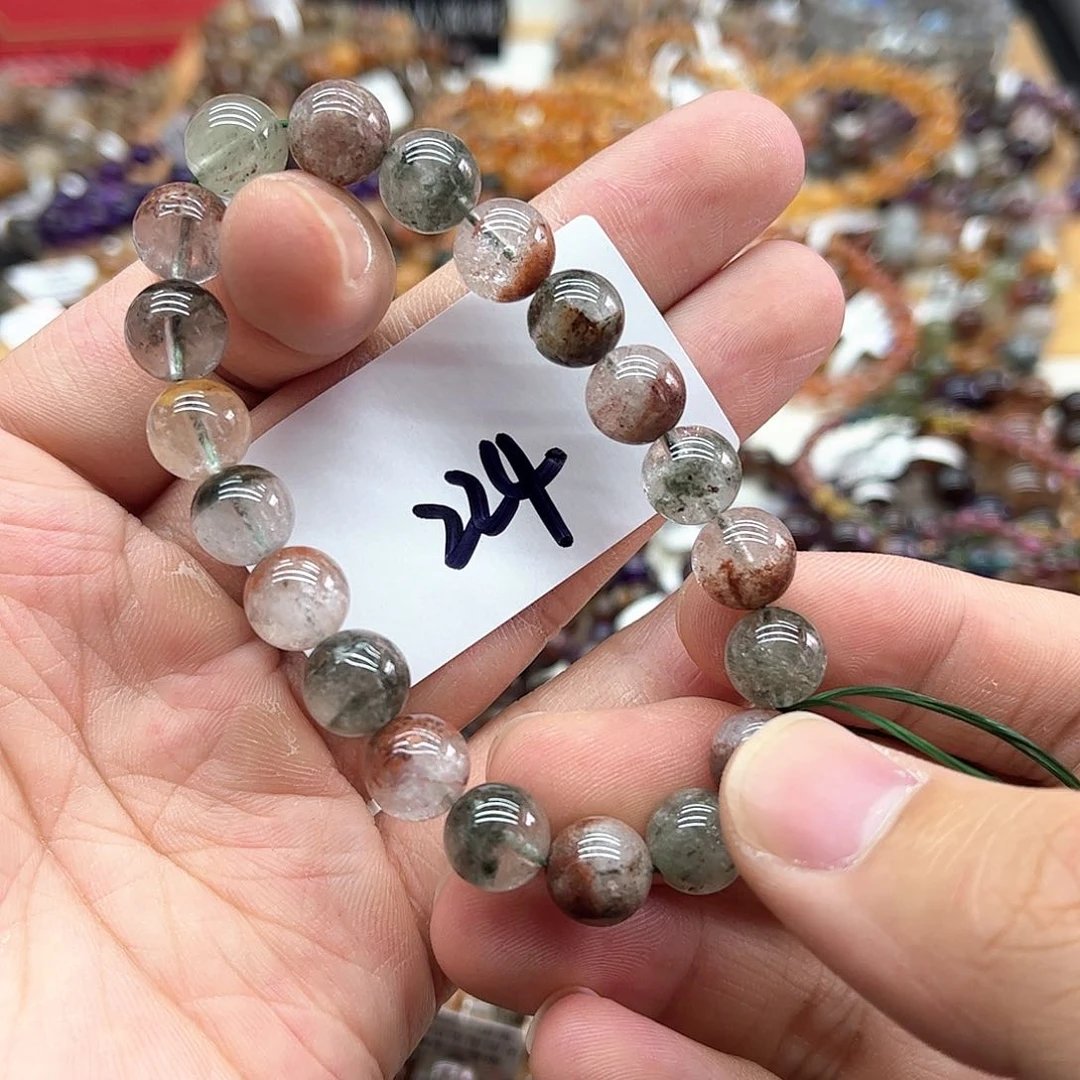 水晶手串未镶嵌天然