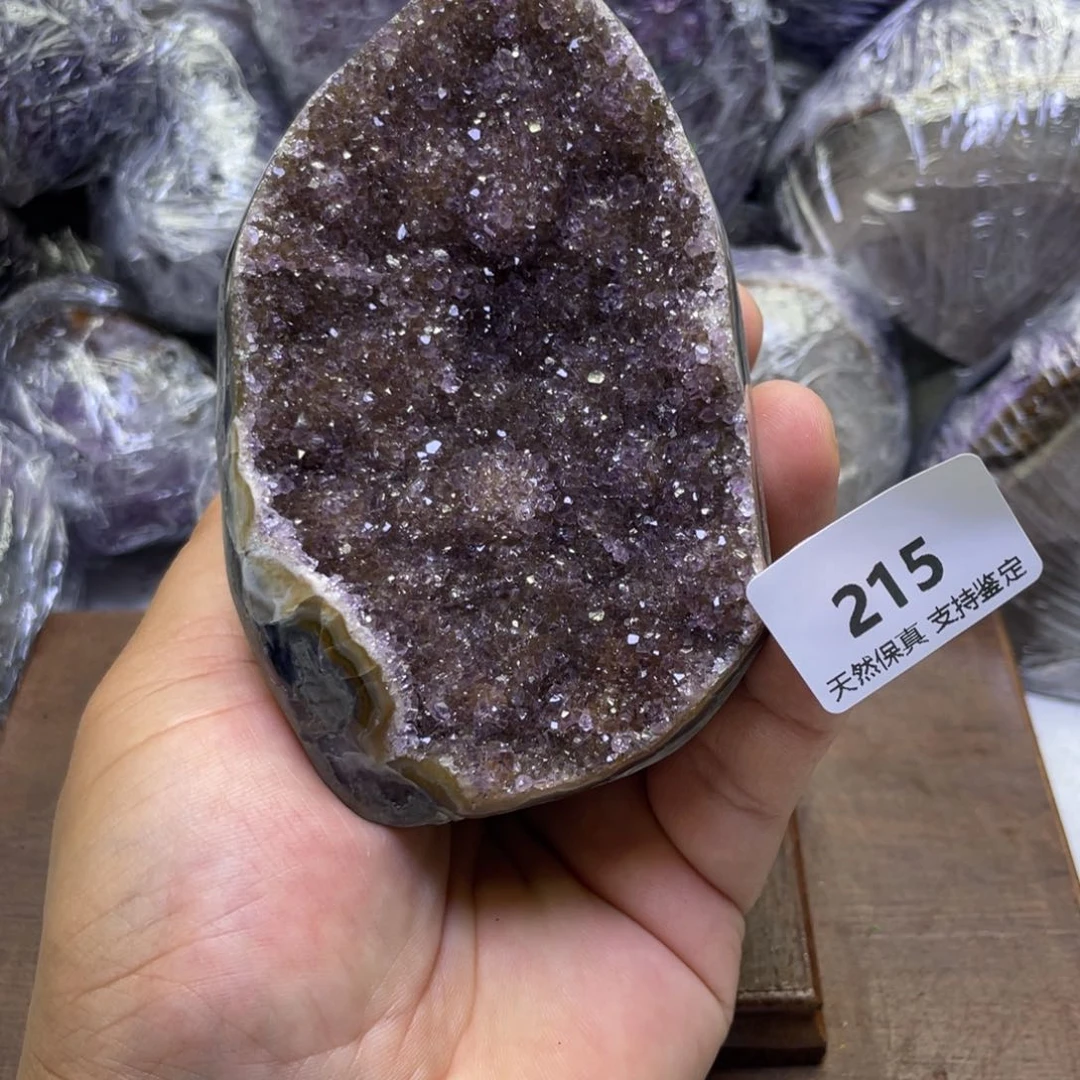 未镶嵌水晶大型摆件（非配饰）