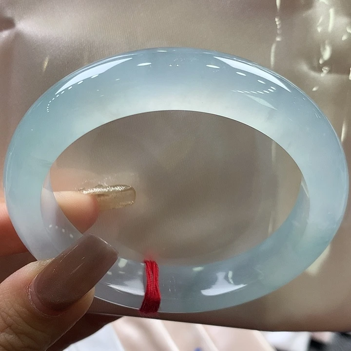 翡翠未镶嵌手镯57.7正圈