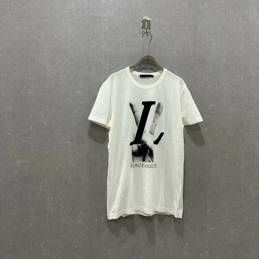99新 LouisVuitton/路易威登 纯色满印图案圆领短袖  S码SL003657