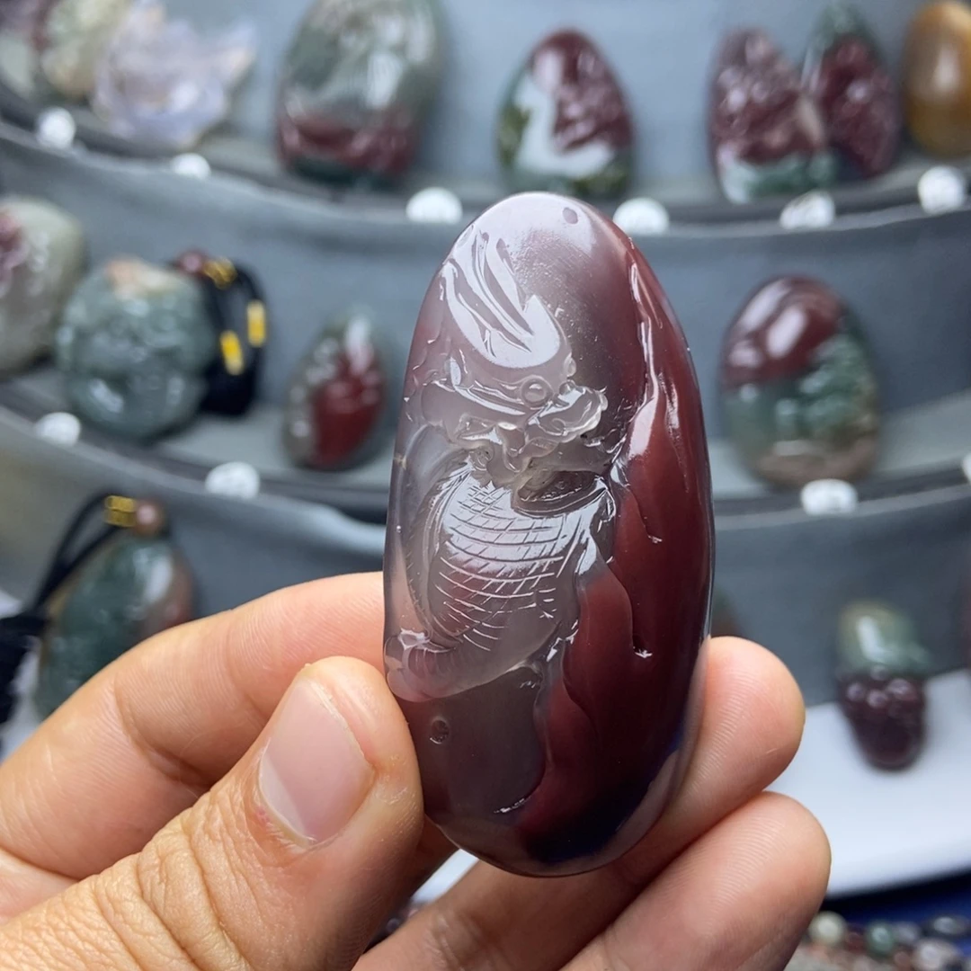 温***玉玛瑙/玉髓未镶嵌颈饰