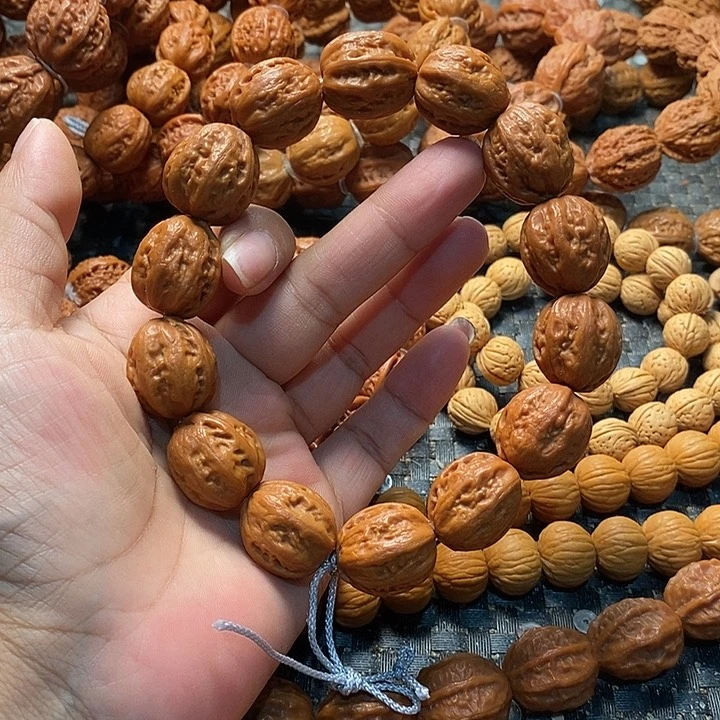 文玩核桃手串粗筋