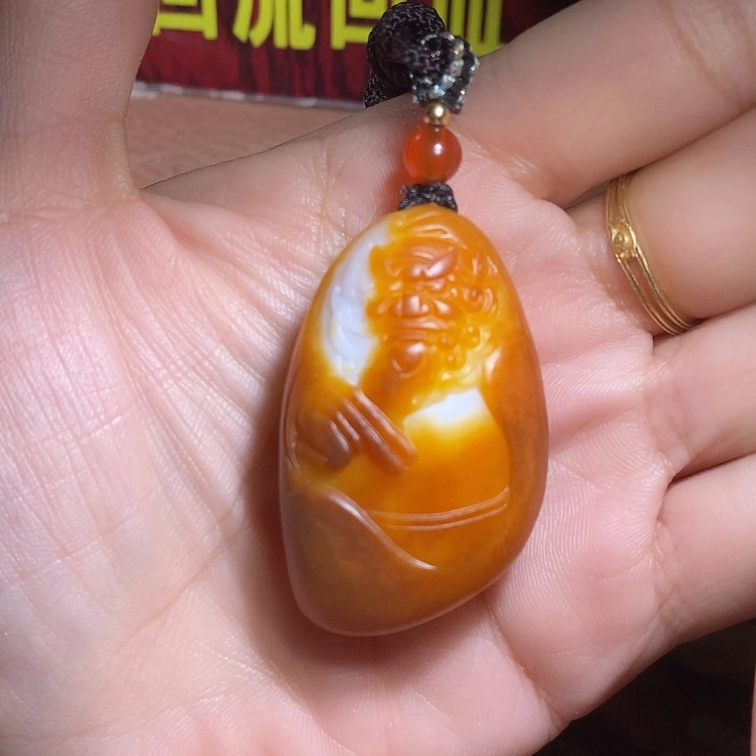 金***童未镶嵌和田玉挂件