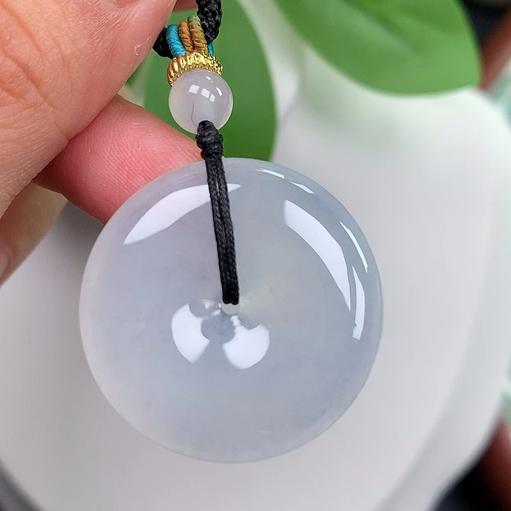 翡翠未镶嵌颈饰平安扣 28.8x5.3mm