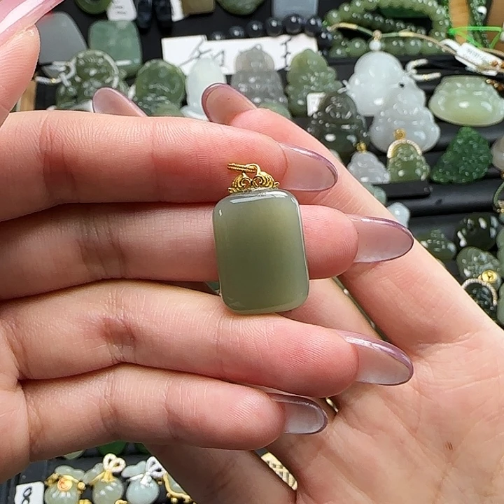 和田玉银S925镶嵌颈饰