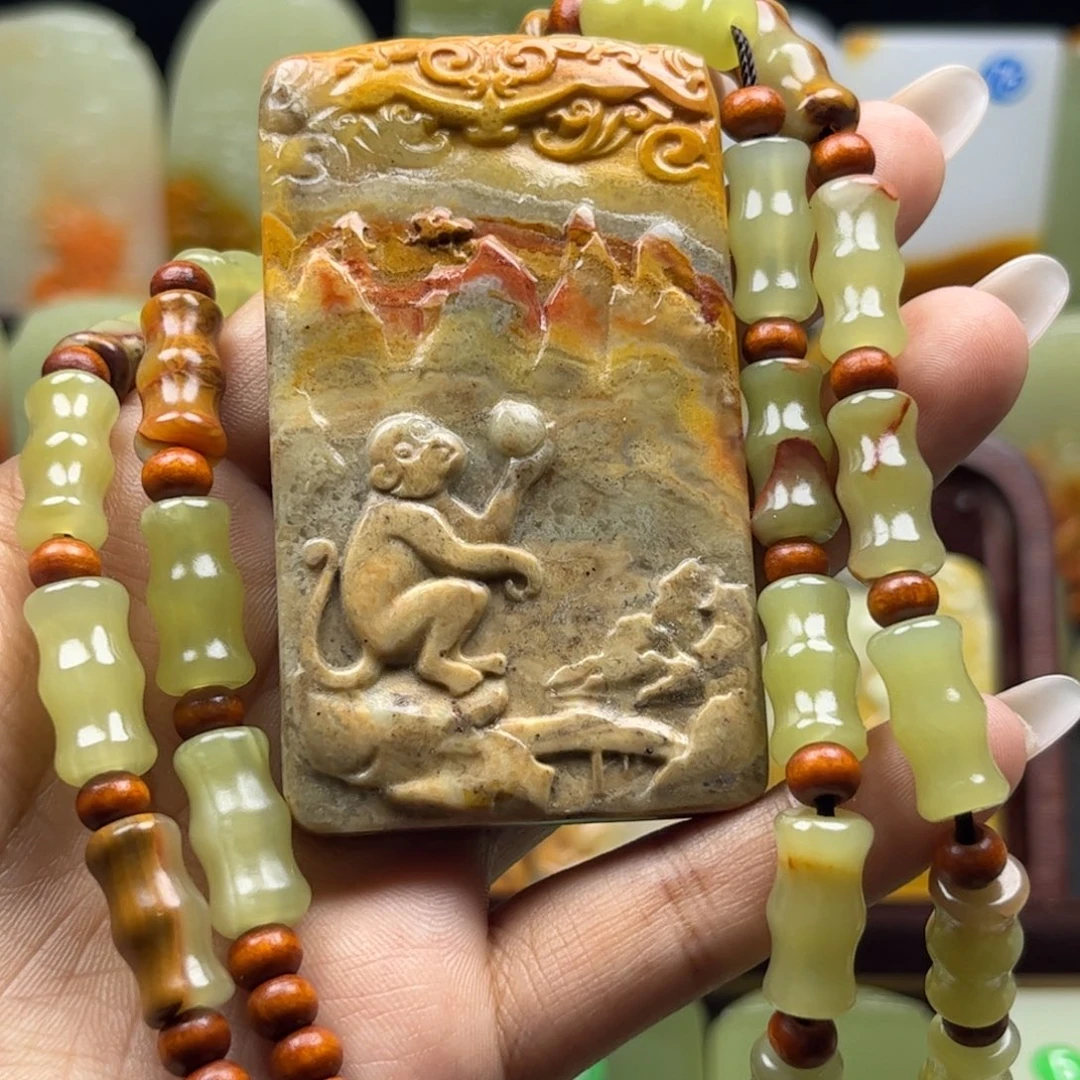 *****天然玉石生肖猴牌