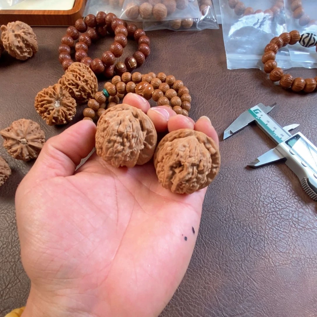 猴头核桃吊坠阿*白狮子41