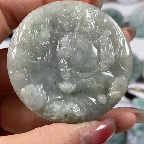 翡翠颈饰未镶嵌山水财神爷两面工福利翡翠