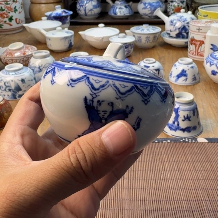 青花瓷器杯子茶具