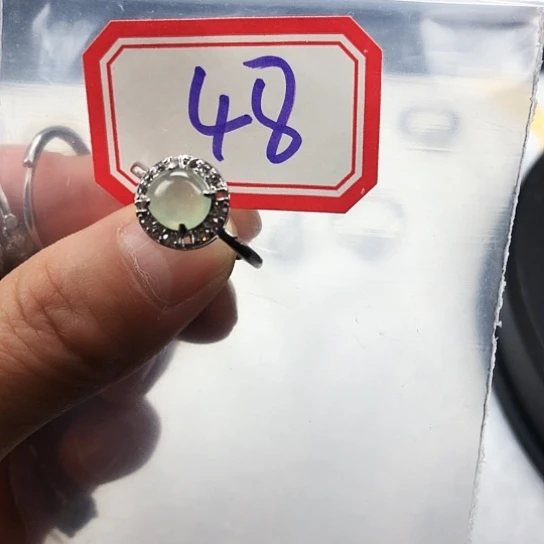 翡翠未镶嵌戒指缅甸