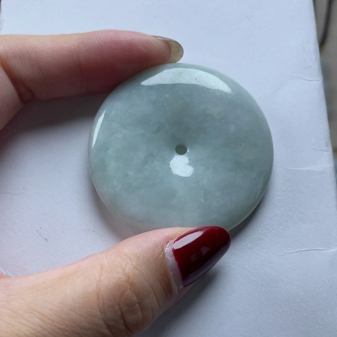 翡翠颈饰未镶嵌大平安扣