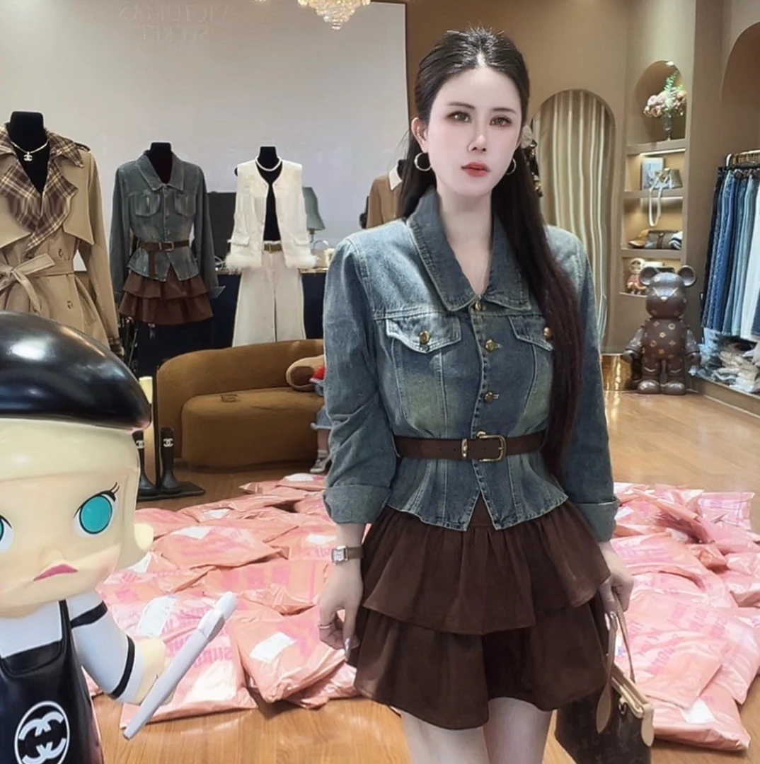 婷子-订制牛仔上衣➕腰带➕咖色鹿皮绒蛋糕裙三件套套装(88-33118)