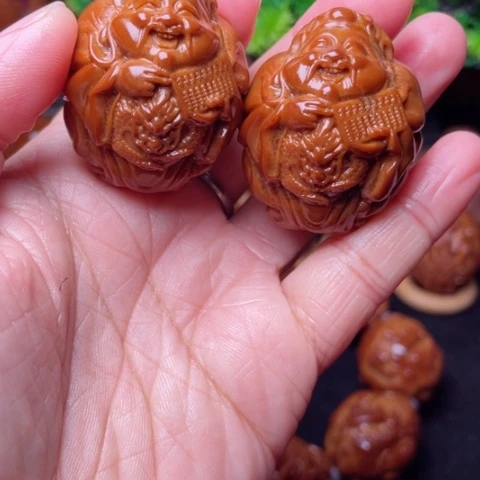 【闪购商品】手串/手链橄榄核35左右龙财手球