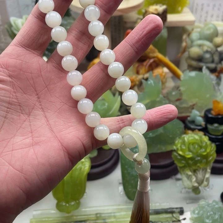 蛇纹石玉未镶嵌四大名玉手串