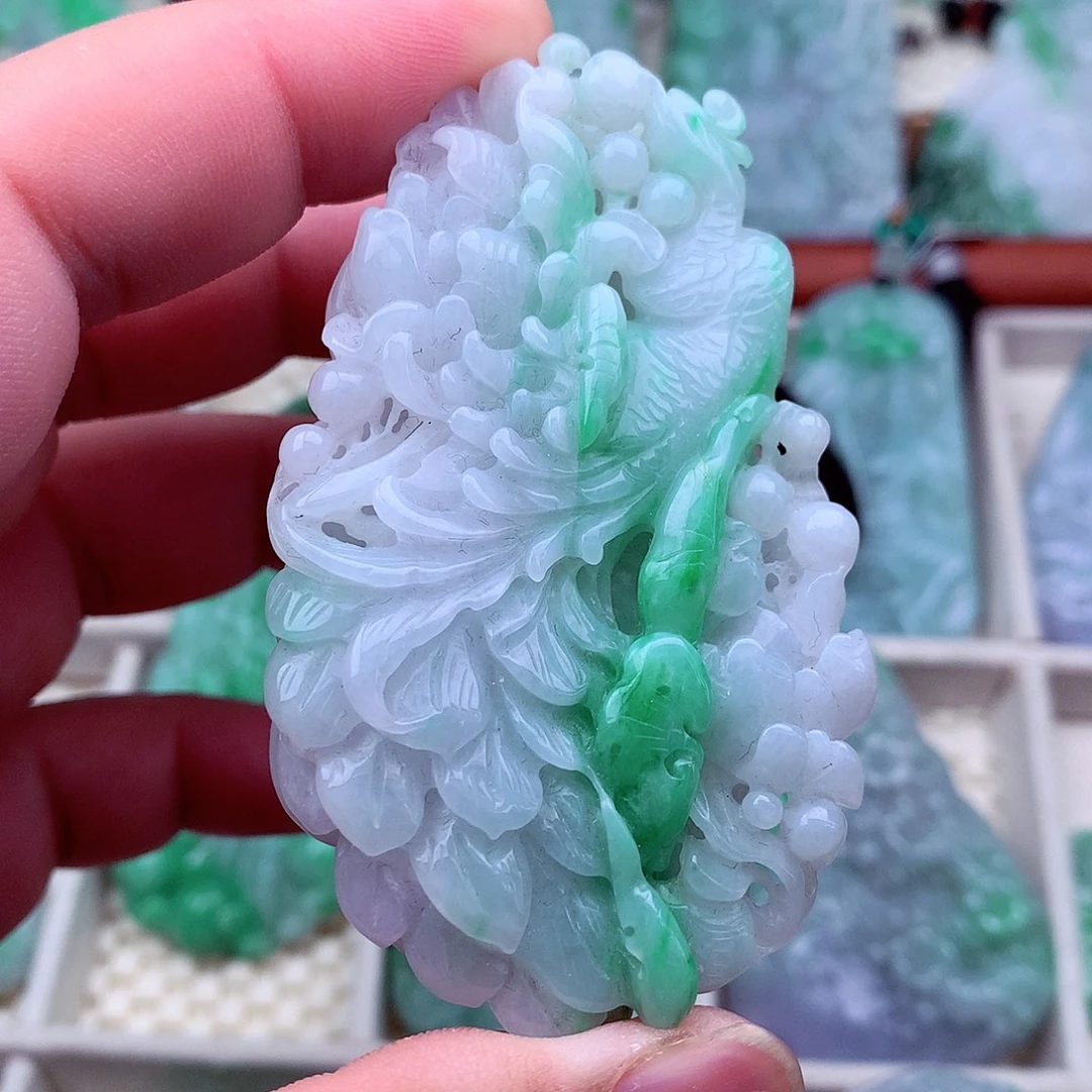 翡翠未镶嵌吊坠(不含链)