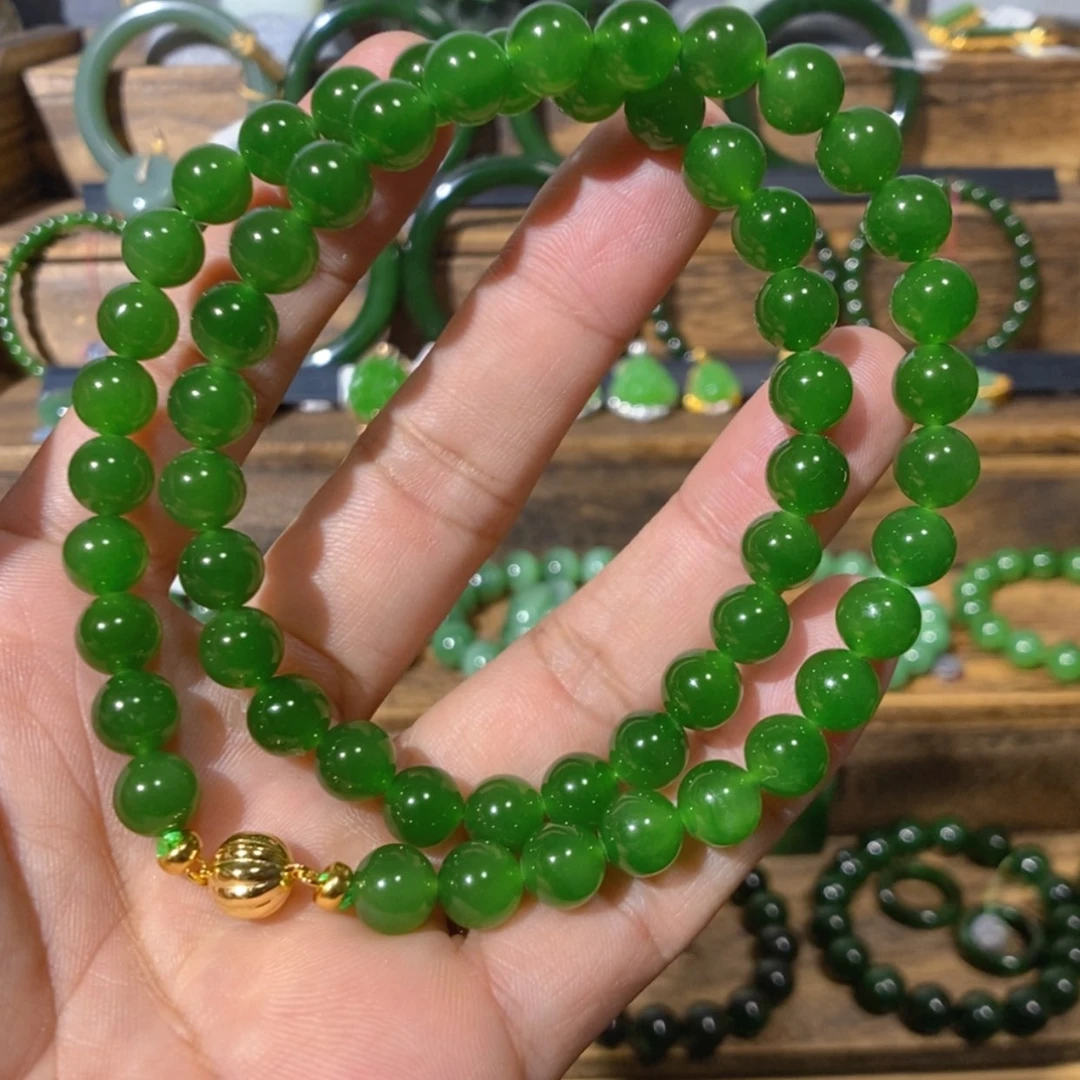 【闪购商品】吊坠(不含链)未镶嵌和田玉巴料辣绿项链 8
