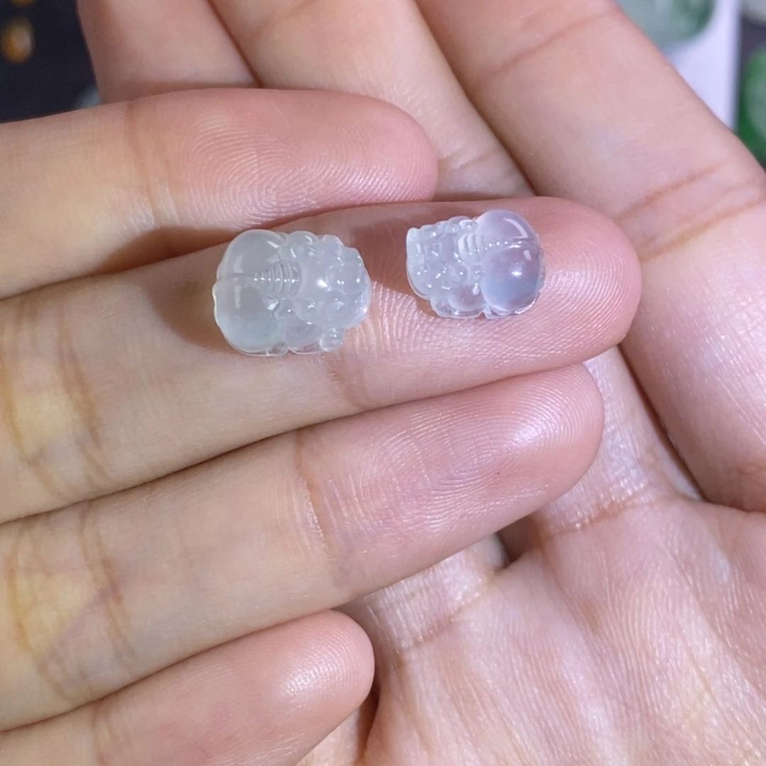 翡翠颈饰未镶嵌貔貅