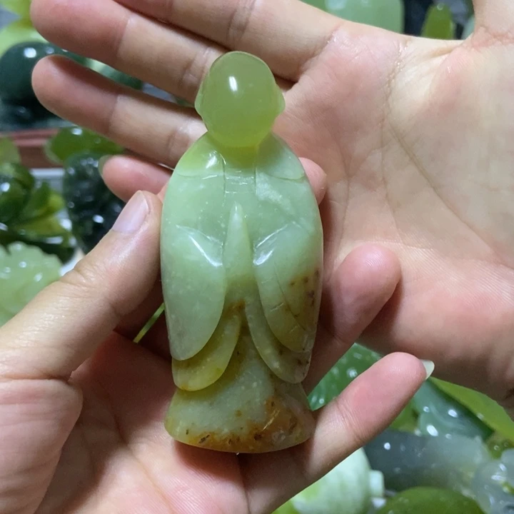 【闪购商品】蛇纹石玉未镶嵌把件