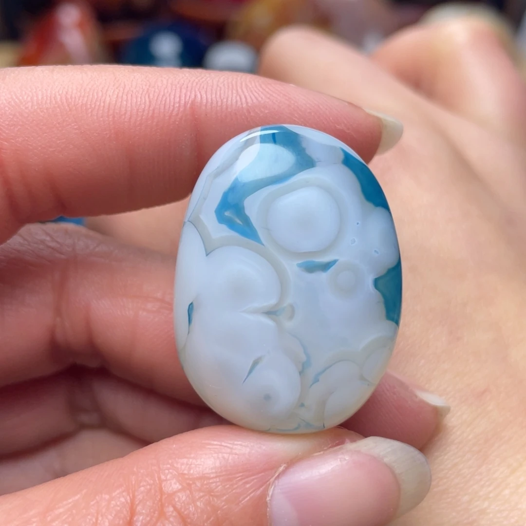 玛瑙/玉髓未镶嵌珠宝奇石