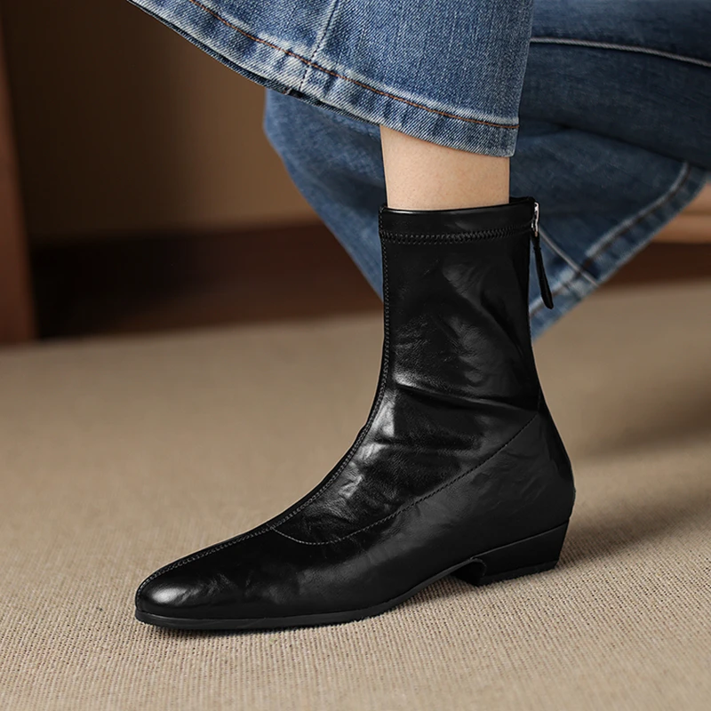 2025新款春秋单靴子粗跟复古百搭后拉链时尚气质英伦风时装短靴女