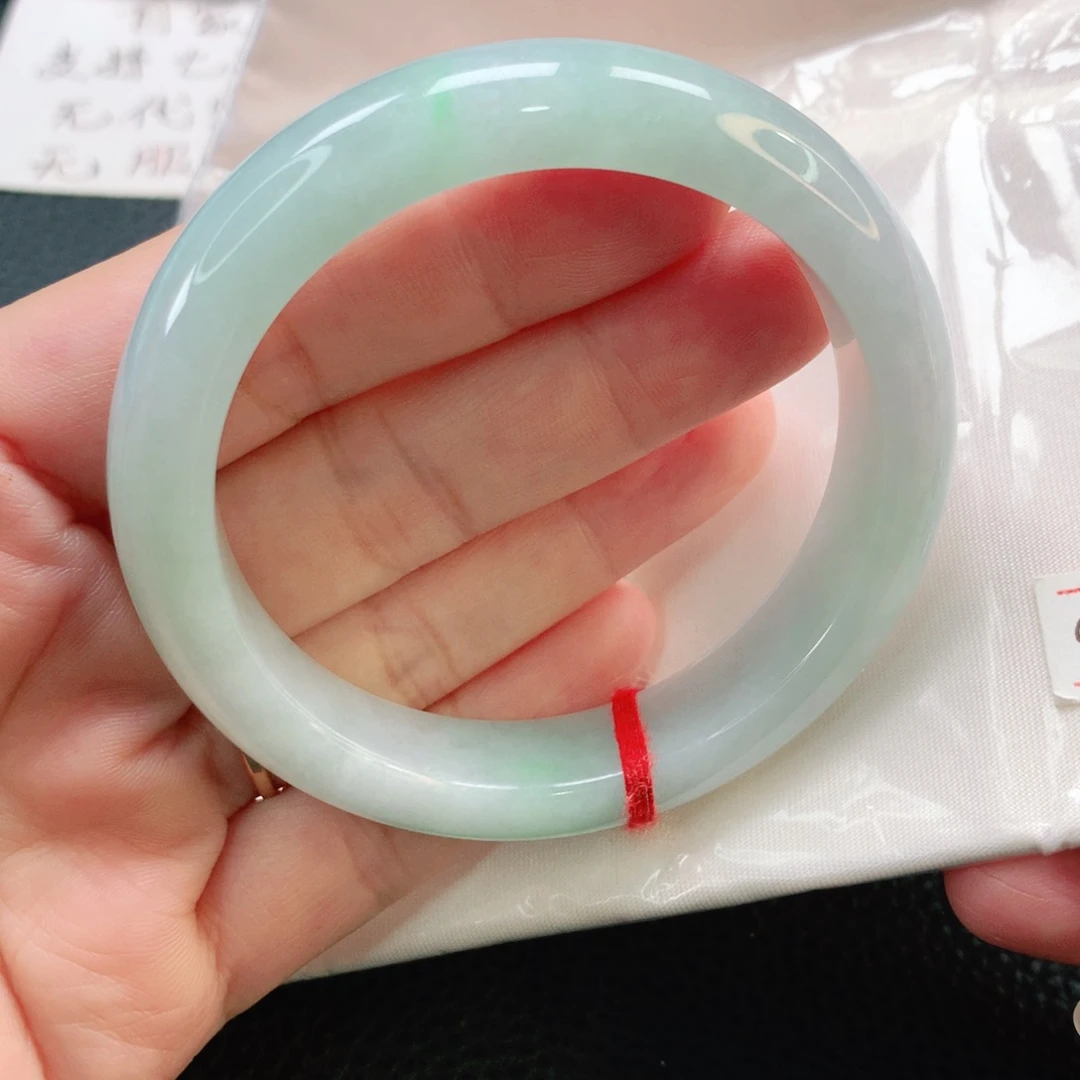 未镶嵌手镯翡翠55.6正