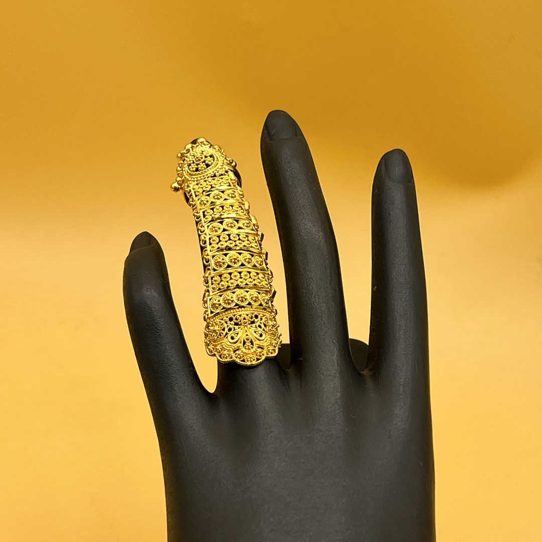 B播 18.75g 足金999戒指d