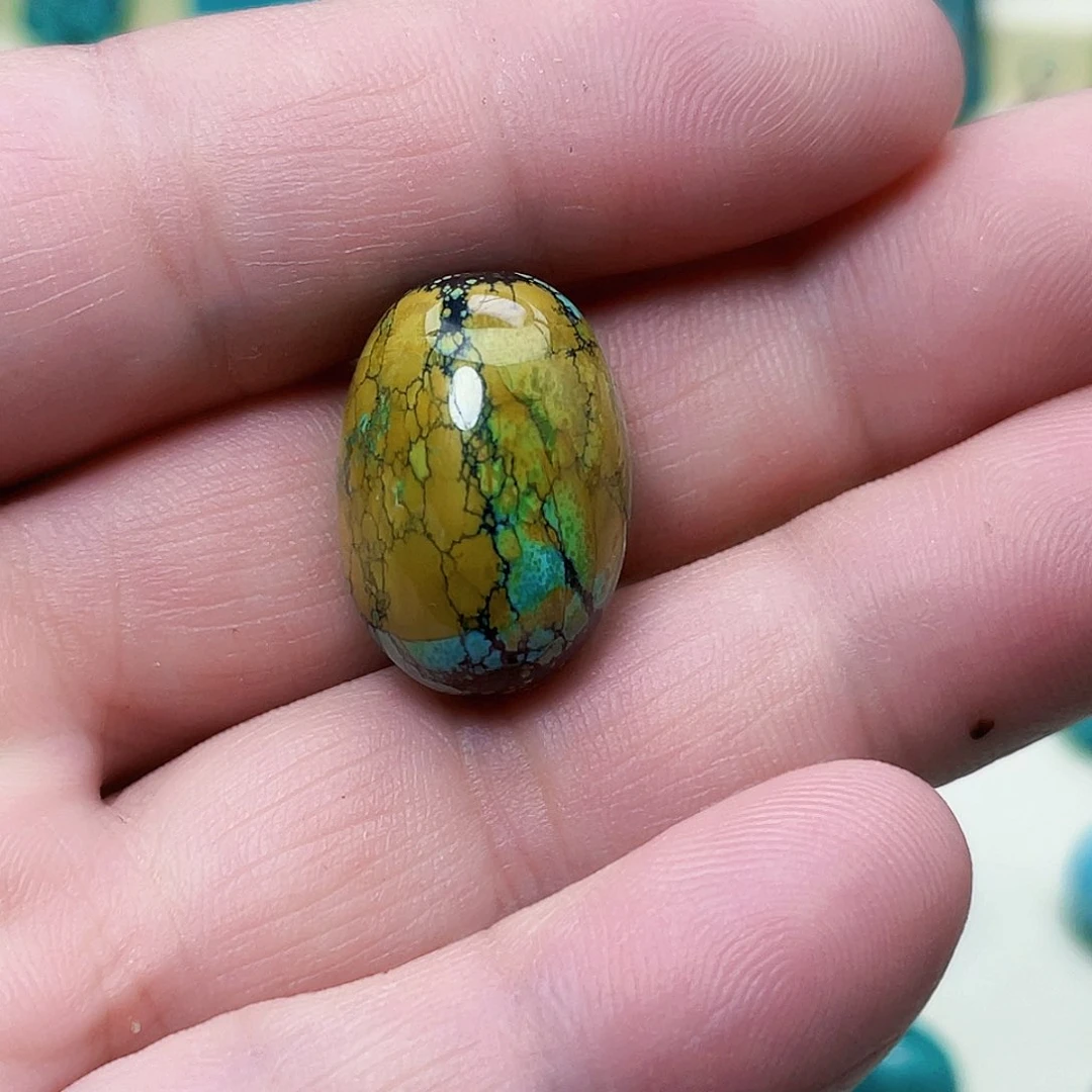 绿松石颈饰未镶嵌