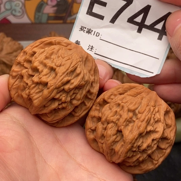 吊坠文玩核桃744虎头