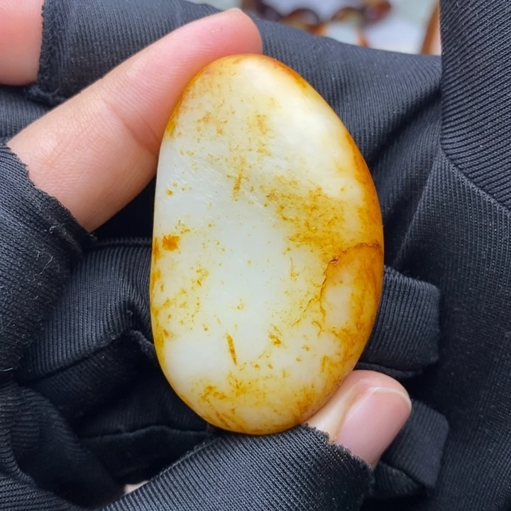 ****@和田玉未镶嵌把件