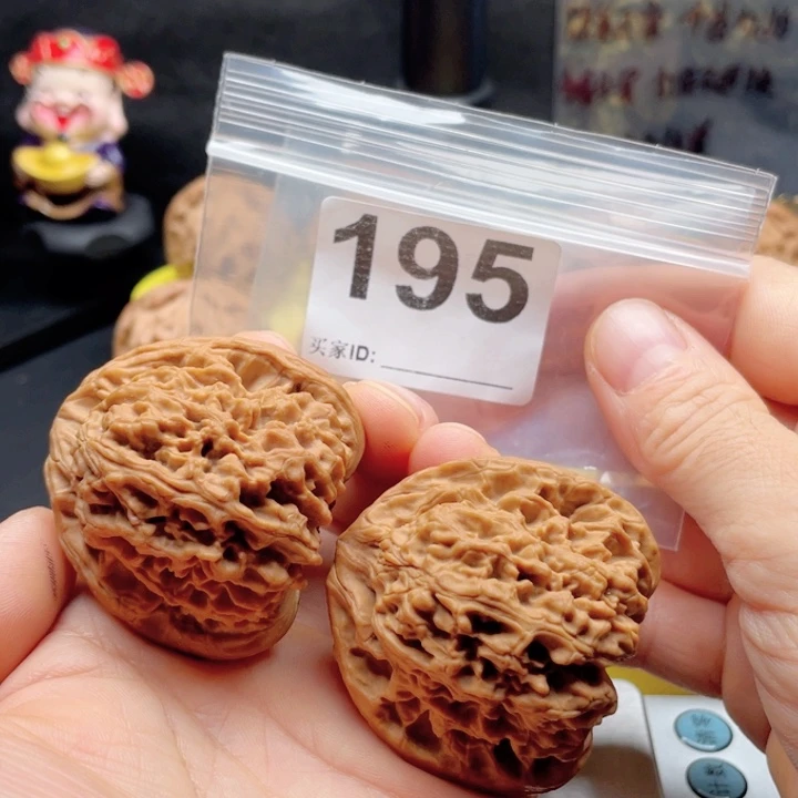 吊坠文玩核桃南疆45 43 43