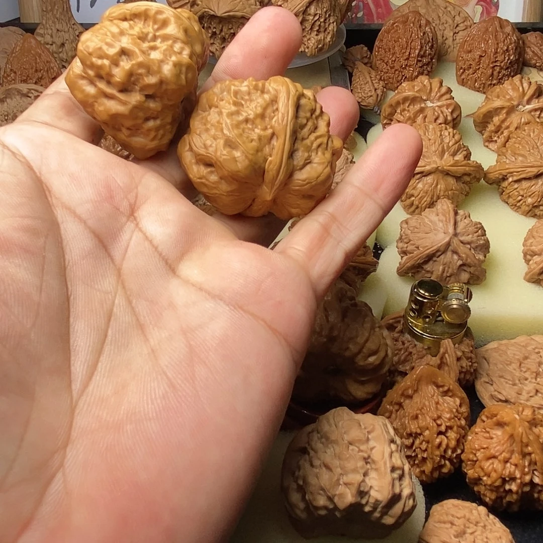 文玩核桃把件小****?蛙蛙