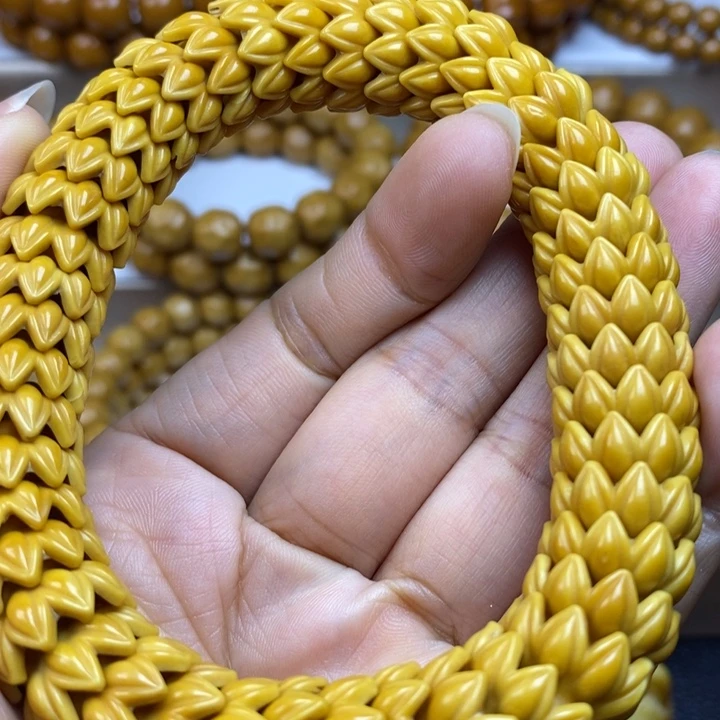 猴头核桃手串猴头