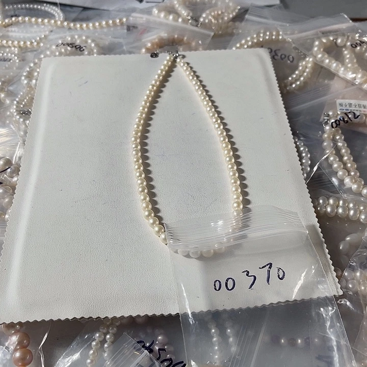 颈饰未镶嵌淡水珍珠00370