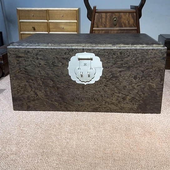 木（非红木类）一木一器箱子