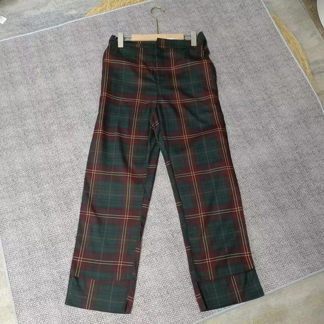 唯琳剪标 F6-10-79147款 绿红大格子直筒休闲裤