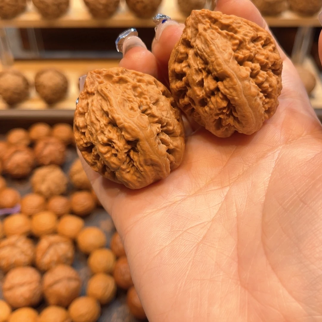 文玩核桃把件原生态霸王龙