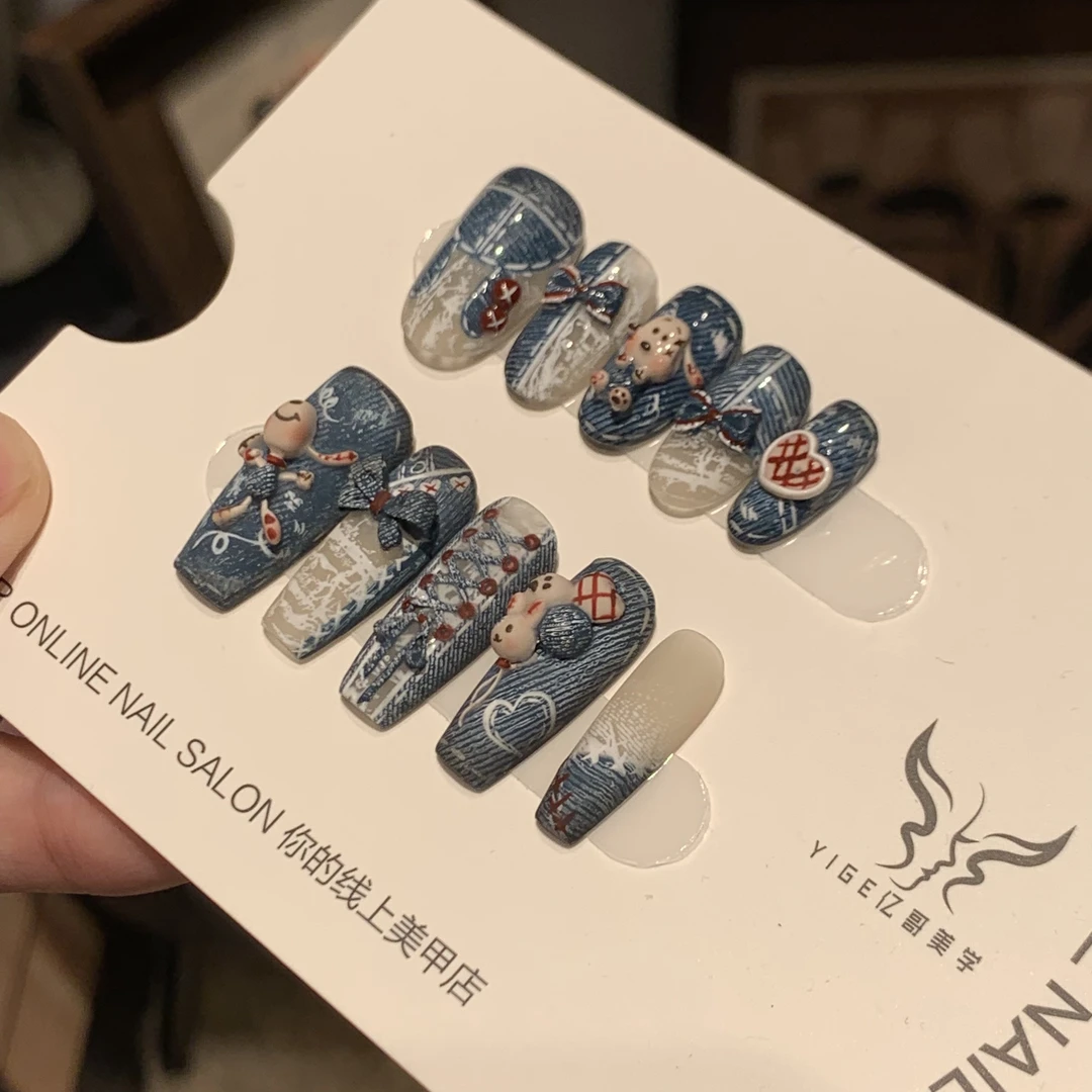 亿哥-【牛仔史努比】-设计师手绘重工款卡通雕花纯手工高级穿戴美甲