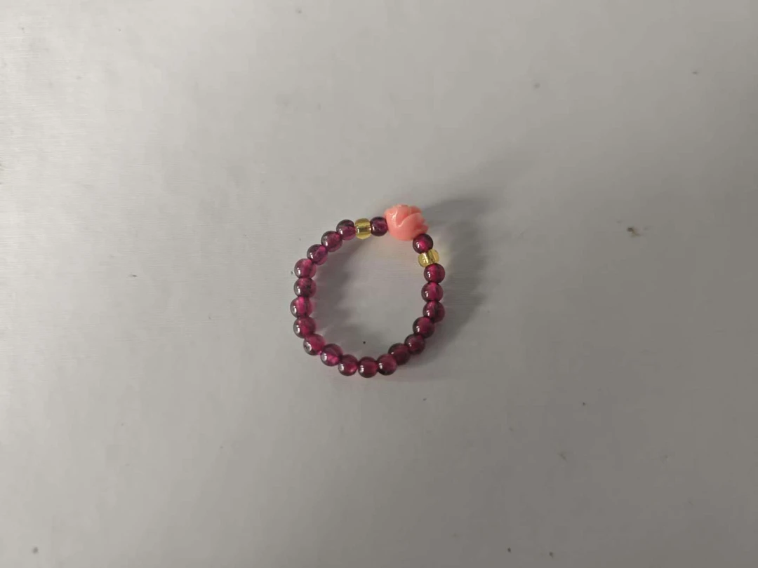 石榴石水晶弹力戒指