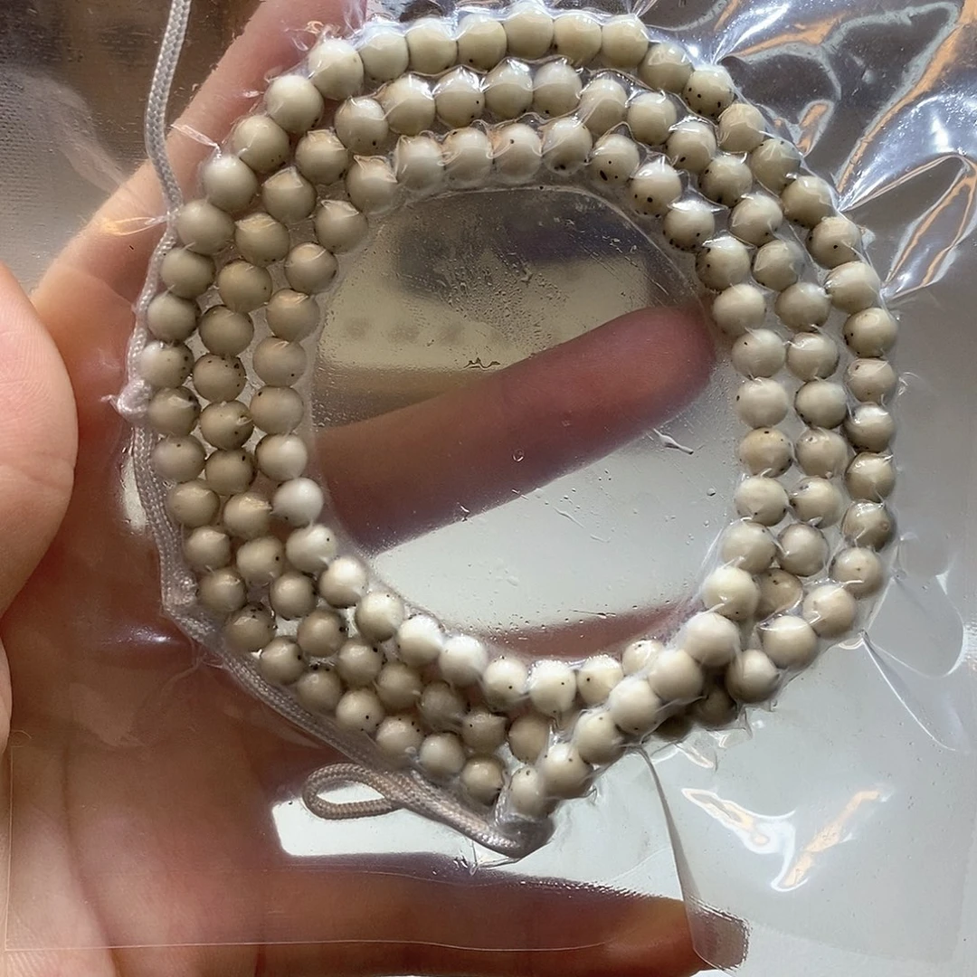 星月菩提吊坠6圆绿包白108