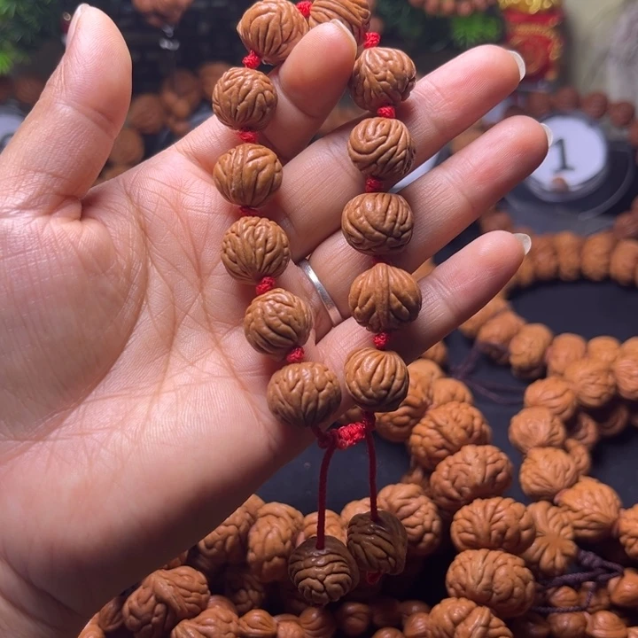 桃核吊坠单圈手串