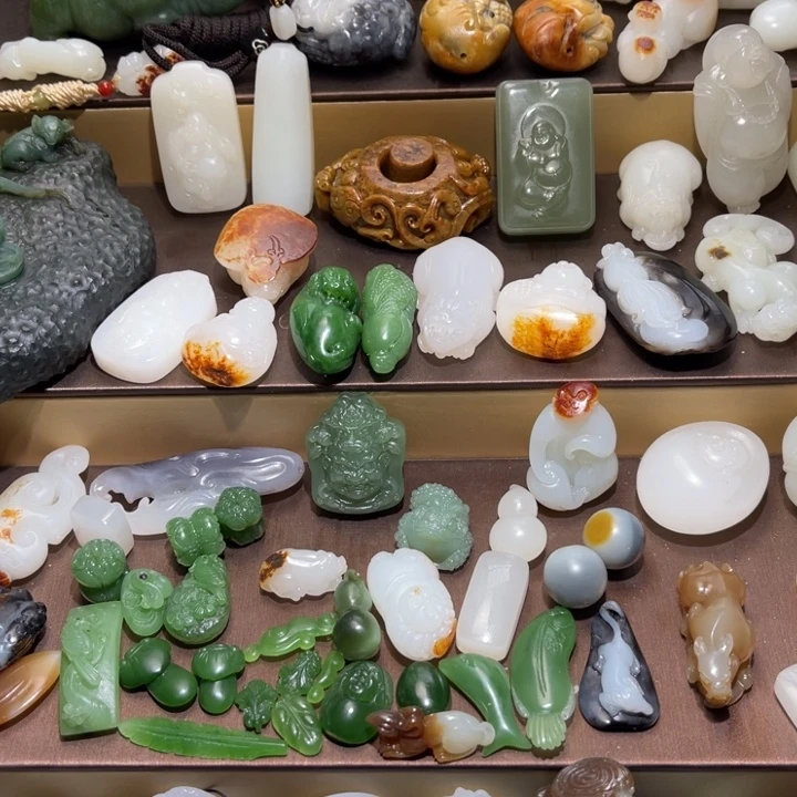 和田玉未镶嵌吊坠(不含链)