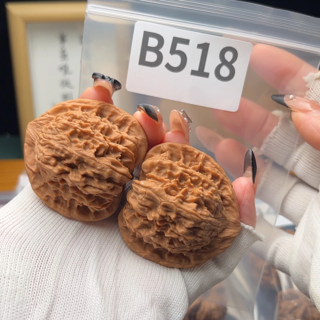 把件文玩核桃45红狮子b518