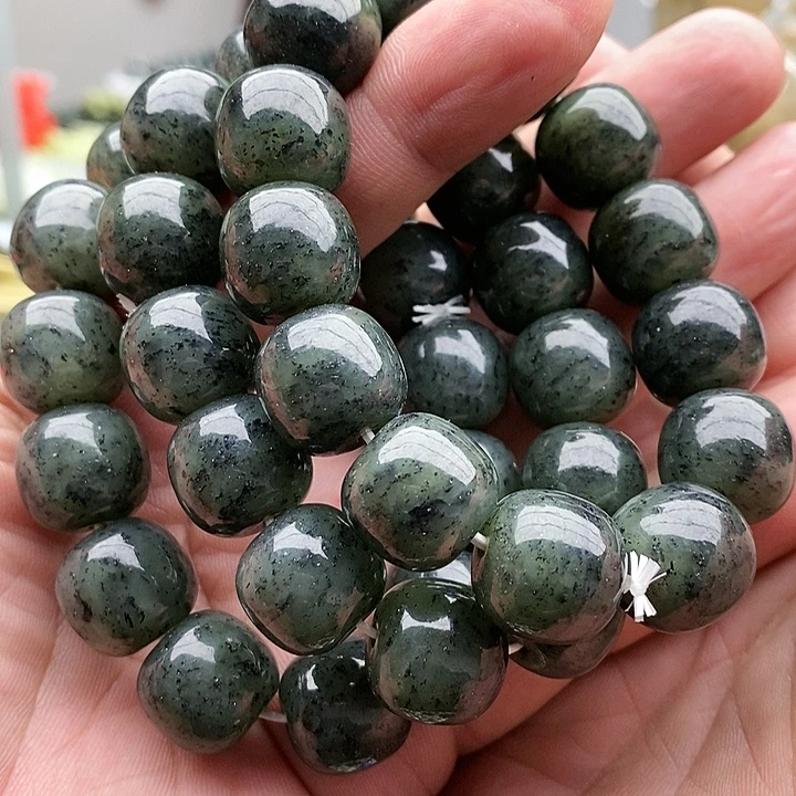 【闪购商品】未镶嵌手链和田玉16青花拍一发一